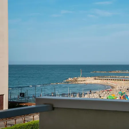 アパート Mimose Little House